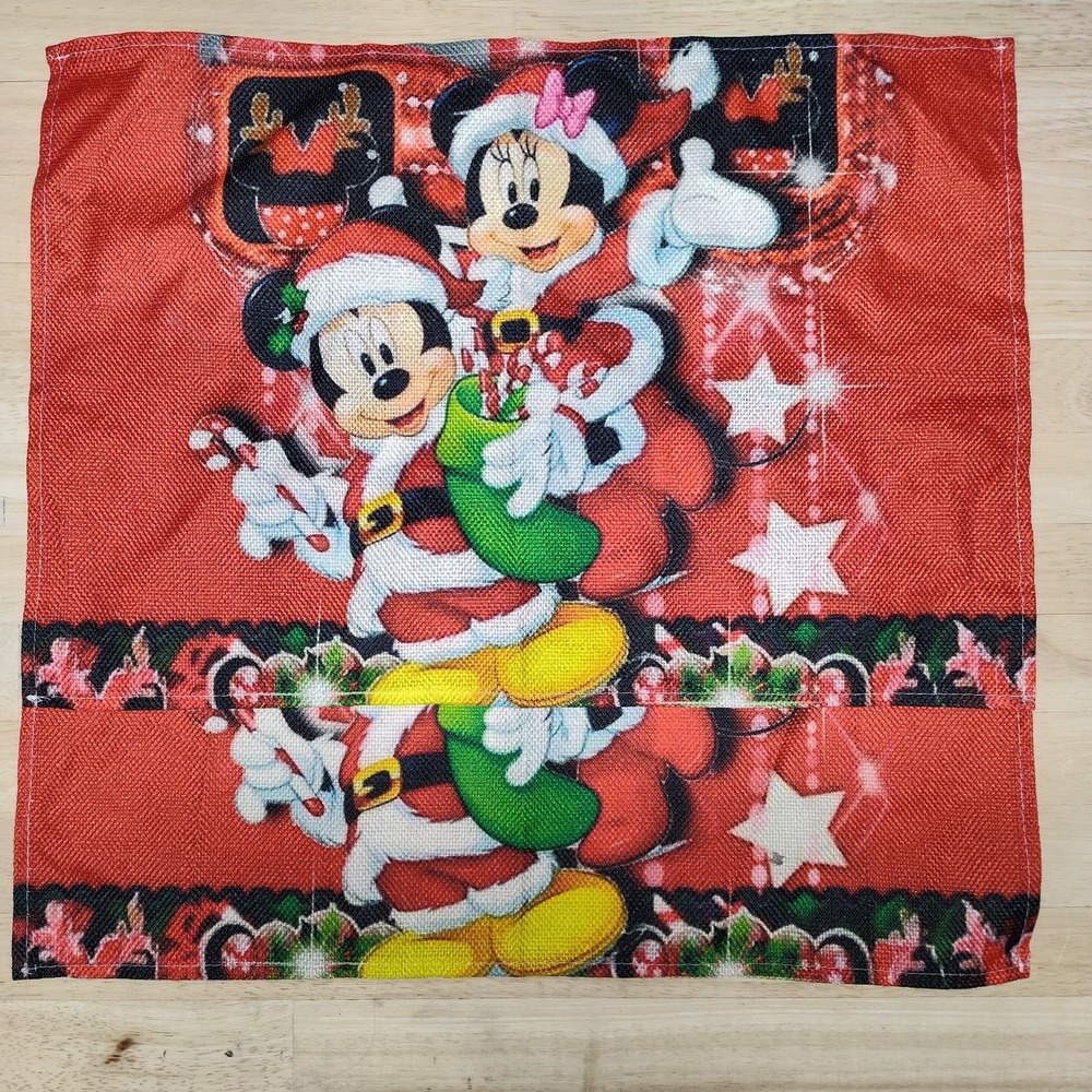 2 Mickey and Minnie mouse Christmas placemats table decoration holiday cheer